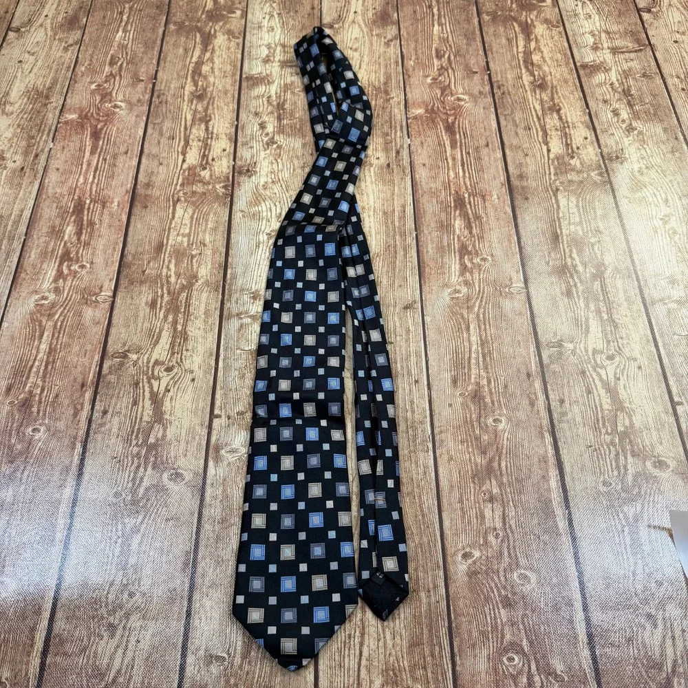 Tom James Innocenti Oro Necktie Men One Size Black Blue Geometric Silk Hand Made